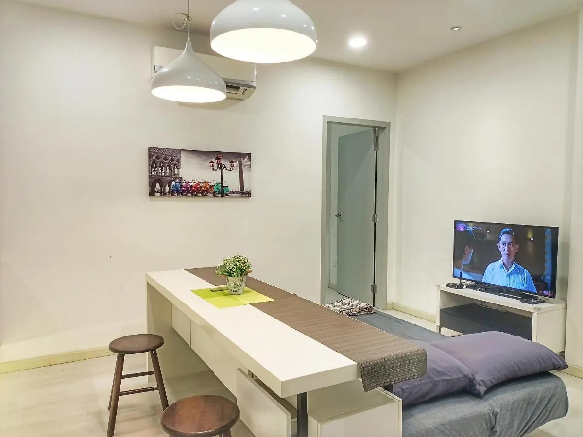 Lägenhet Deluxe Suites 3, 1Br, 2-5 Pax, Netflix, Georgetown
